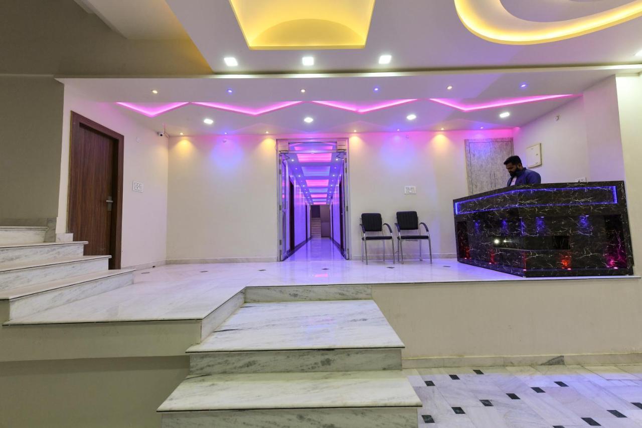 Hn Palace Homestay Agra  Exterior photo