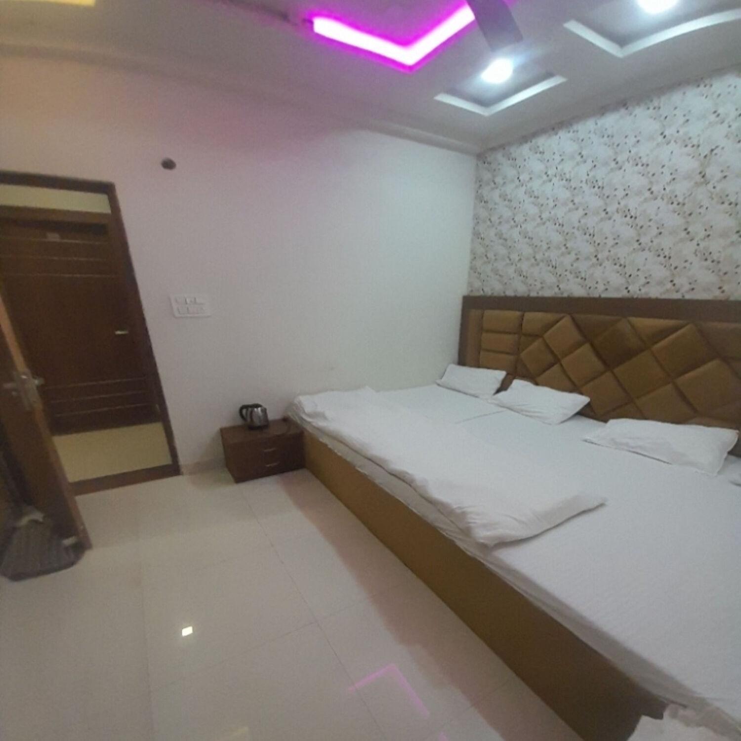 Hn Palace Homestay Agra  Exterior photo
